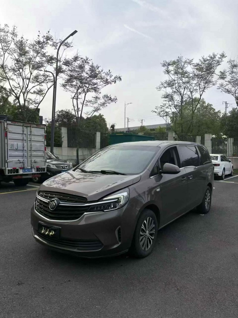邵阳22年别克GL82