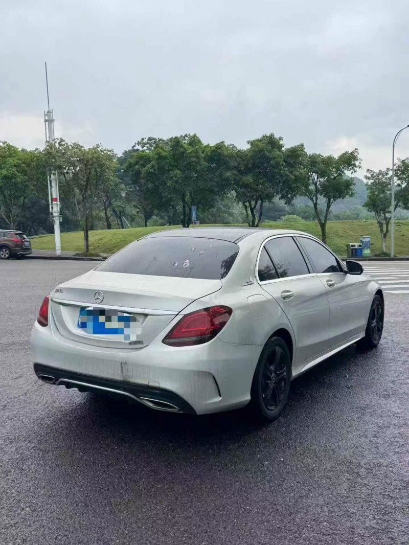 重庆19年奔驰C7