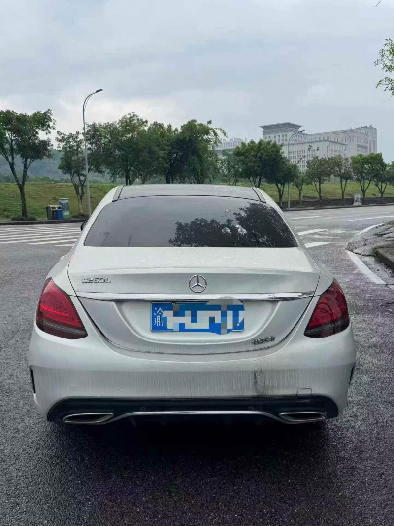 重庆19年奔驰C8