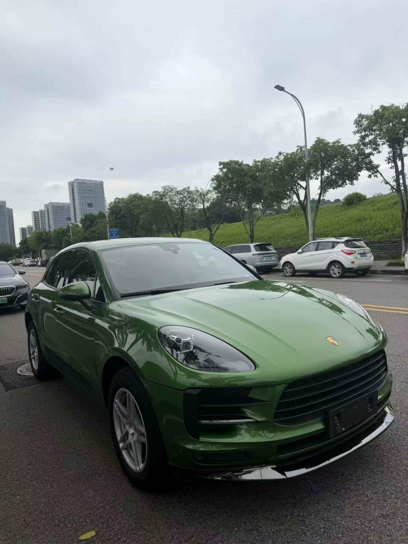 重庆20年保时捷Macan3