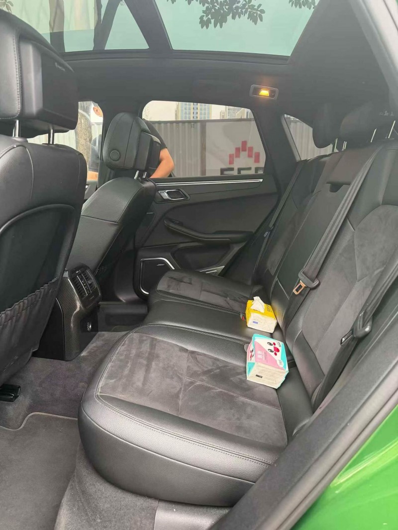 重庆20年保时捷Macan4