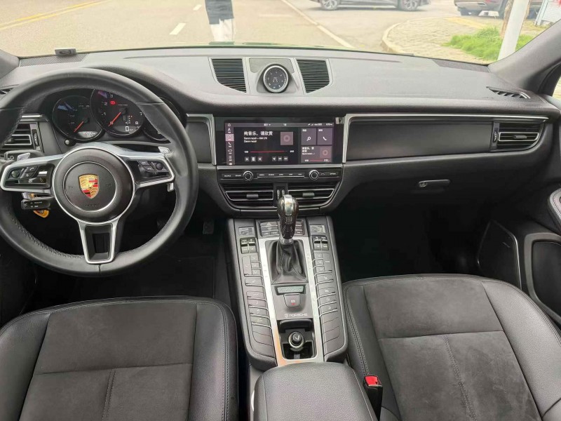 重庆20年保时捷Macan6