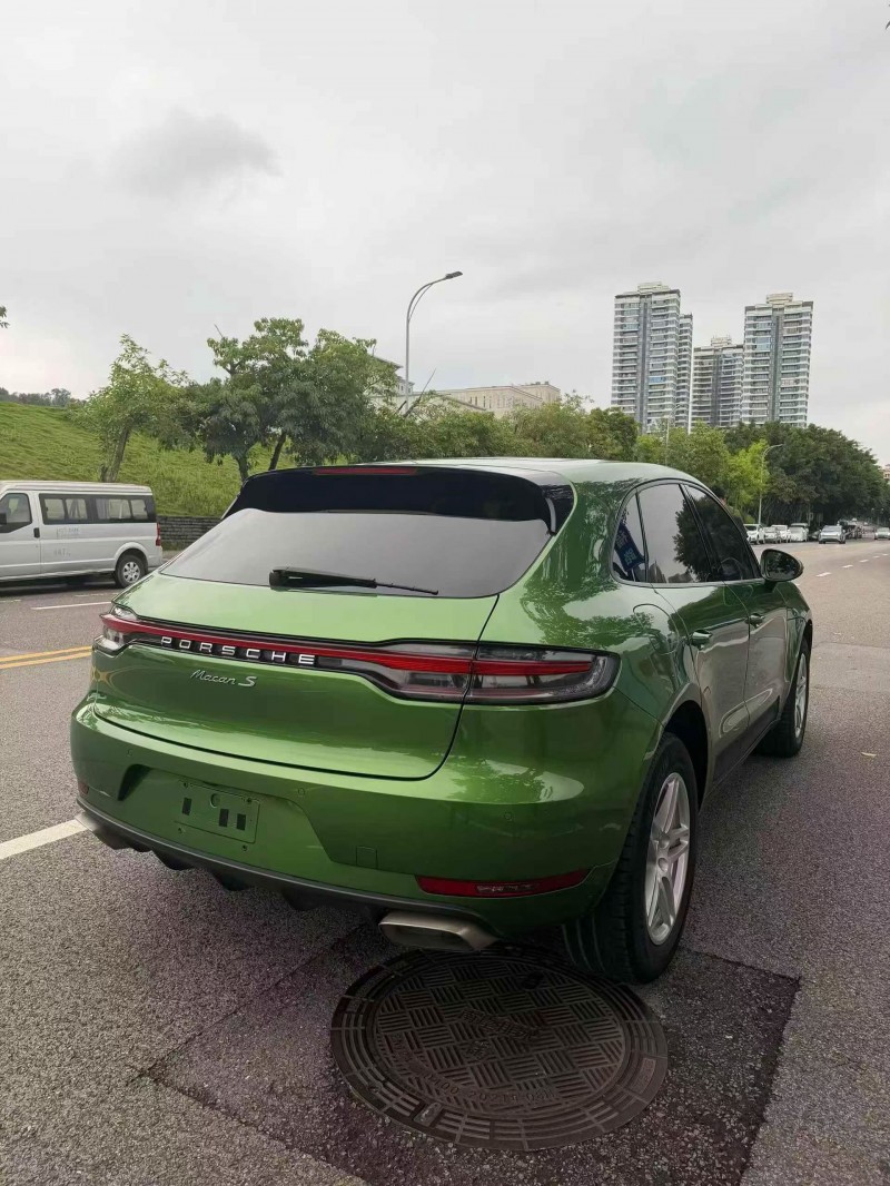 重庆20年保时捷Macan8
