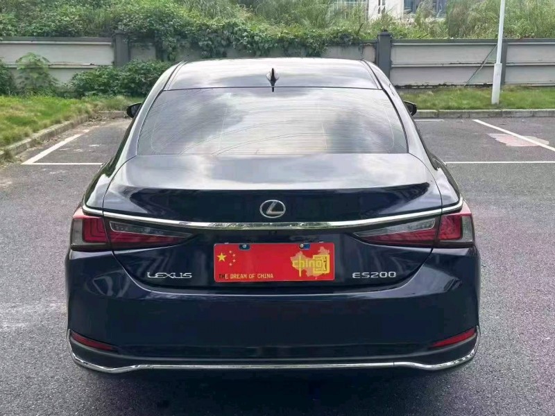 广州23年雷克萨斯ES9