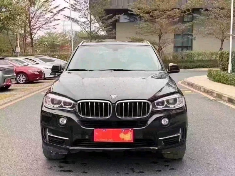广州19年宝马X51