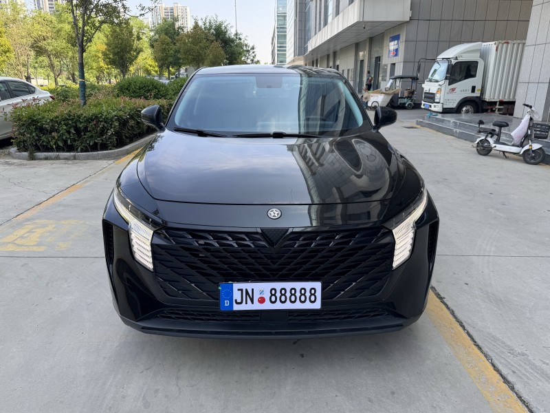 济宁22年启辰大V1