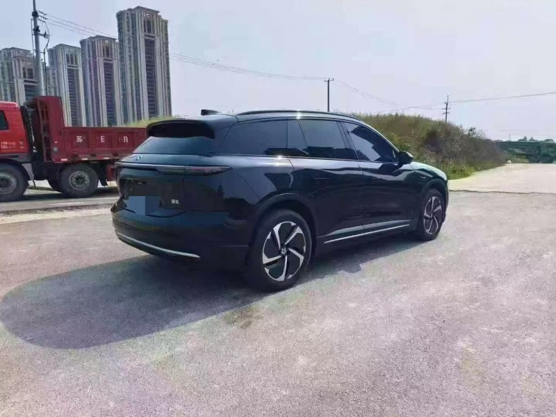 南通25年蔚来ES68
