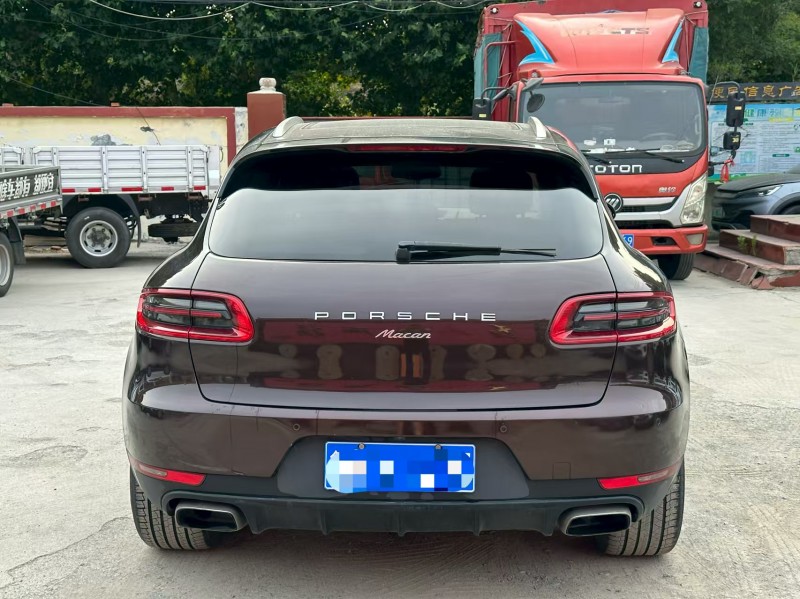 淄博16年保时捷Macan9