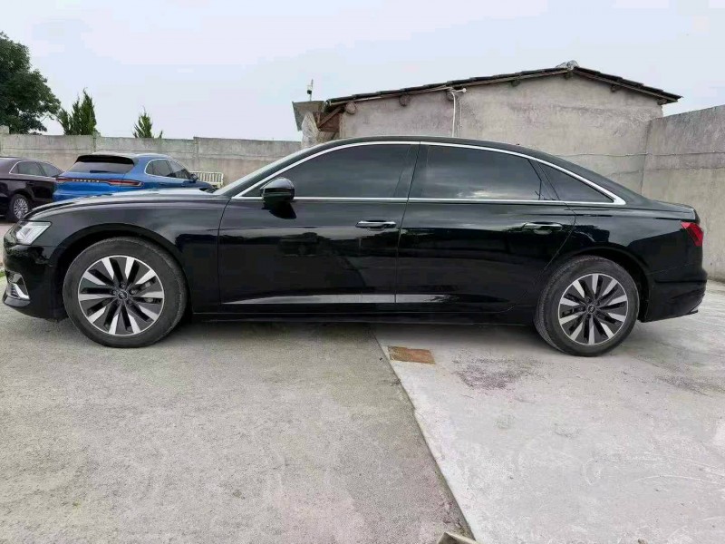 绍兴24年奥迪A6L7