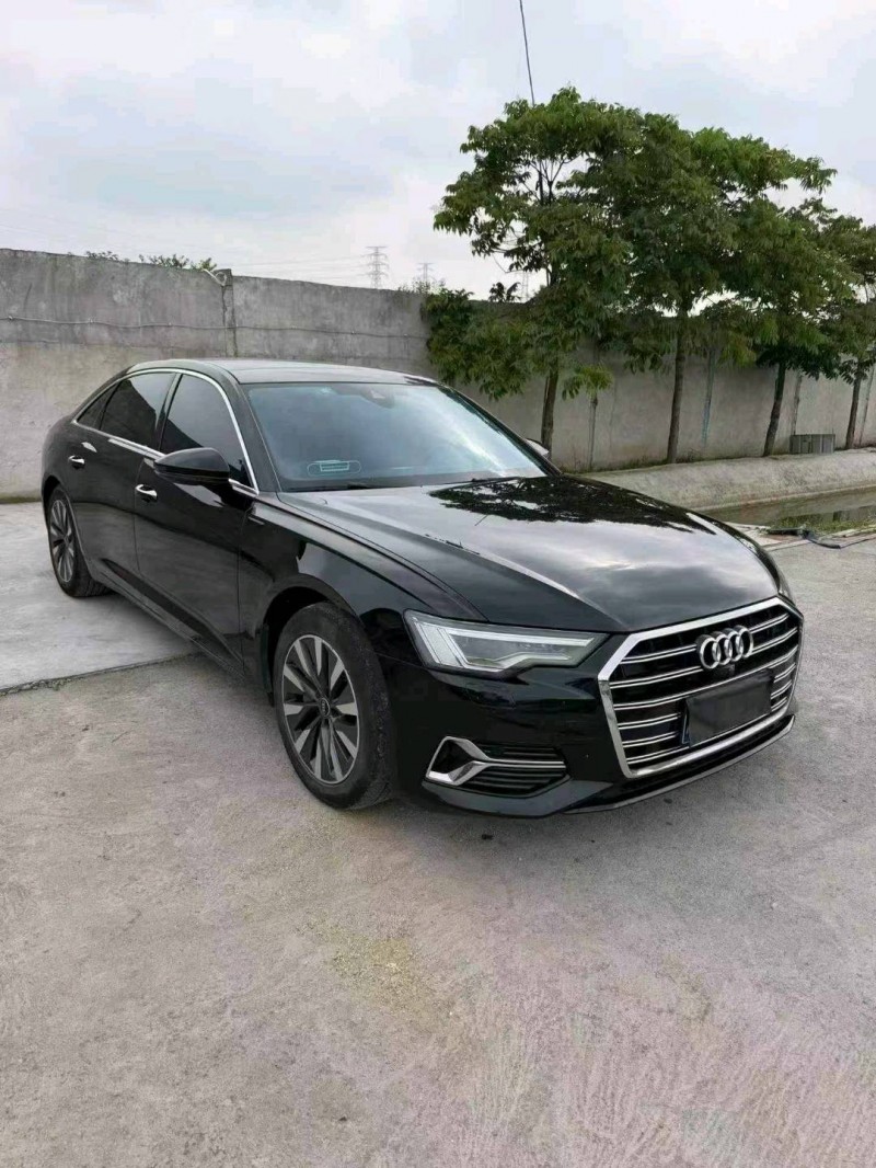 绍兴24年奥迪A6L8