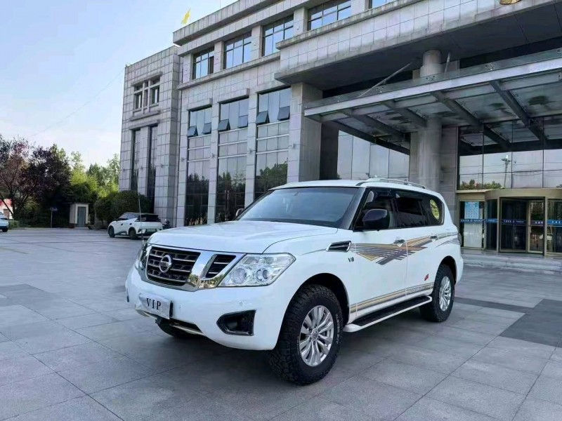枣庄17年日产途乐3