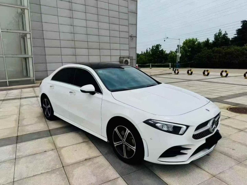 烟台22年奔驰A2