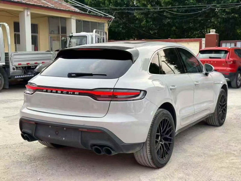 青岛17年保时捷Macan6