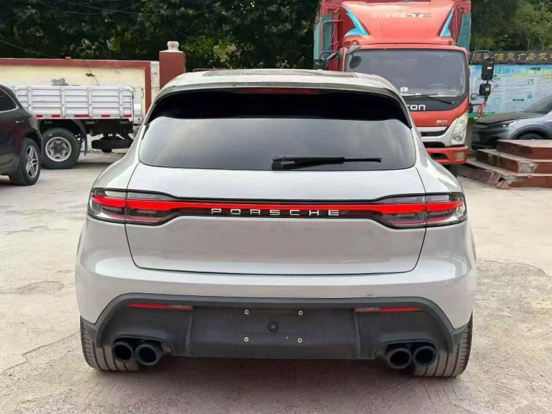 青岛17年保时捷Macan7