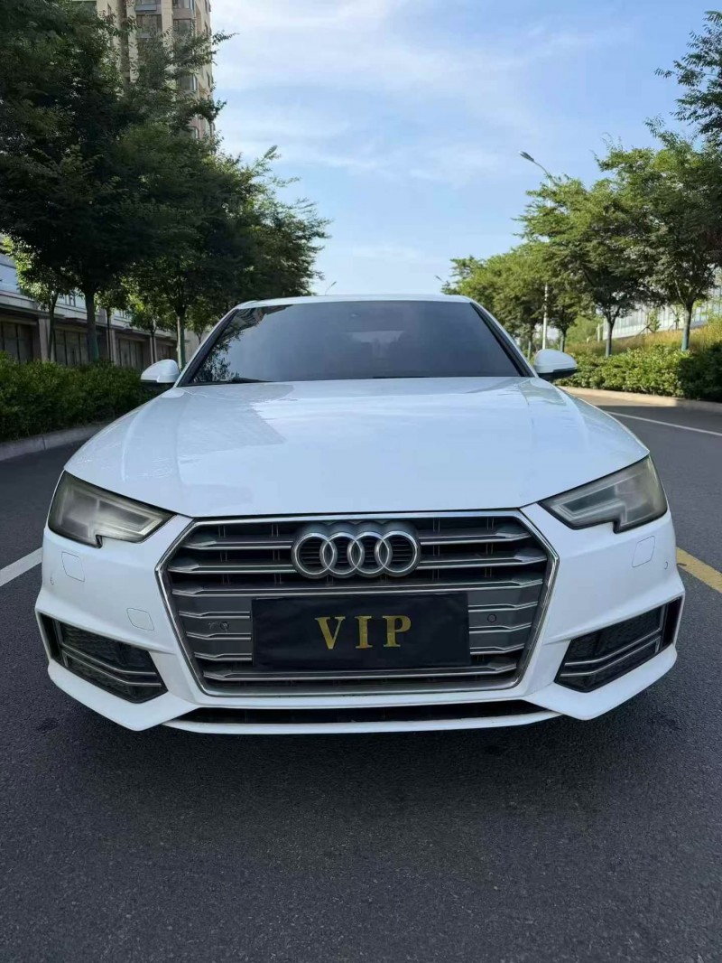 泰安17年奥迪A4L1