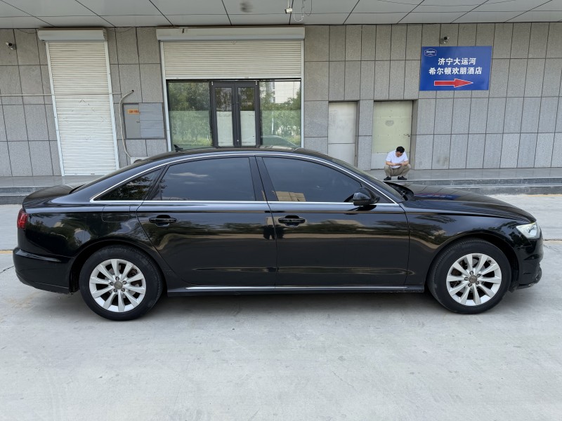 济宁16年奥迪A6L7
