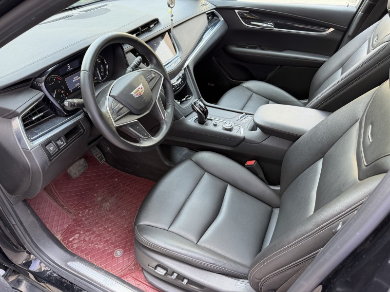 济宁24年凯迪拉克XT49