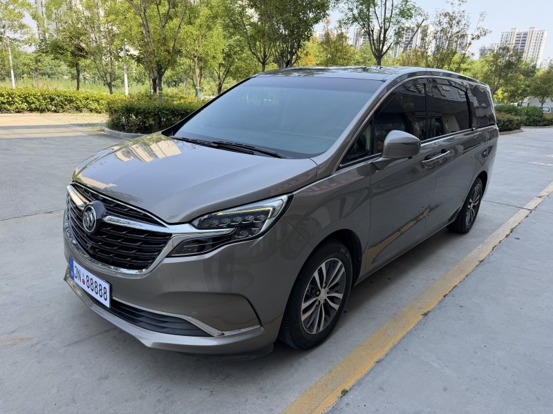 济宁20年别克GL82