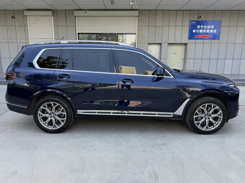 济宁23年宝马X77