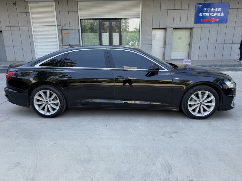 济宁24年奥迪A6L7