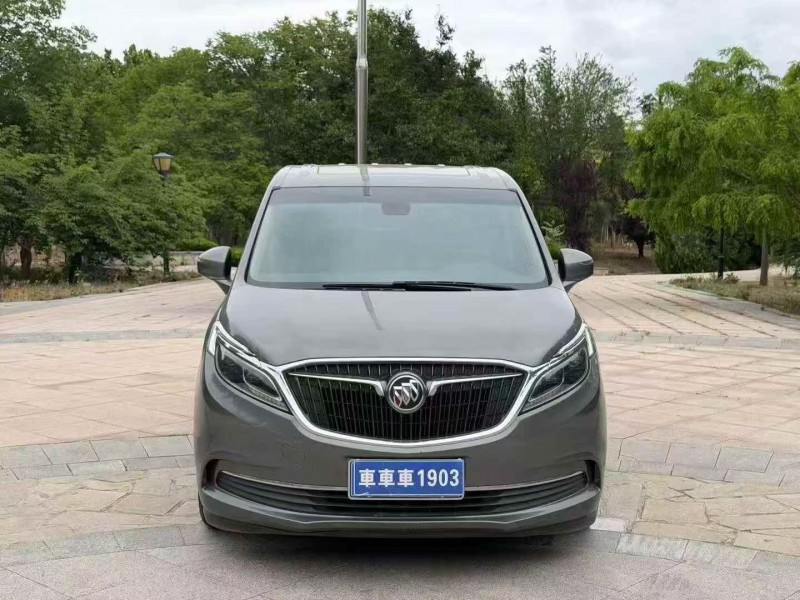 东营19年别克GL81