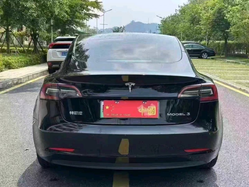 广州23年特斯拉MODEL 35