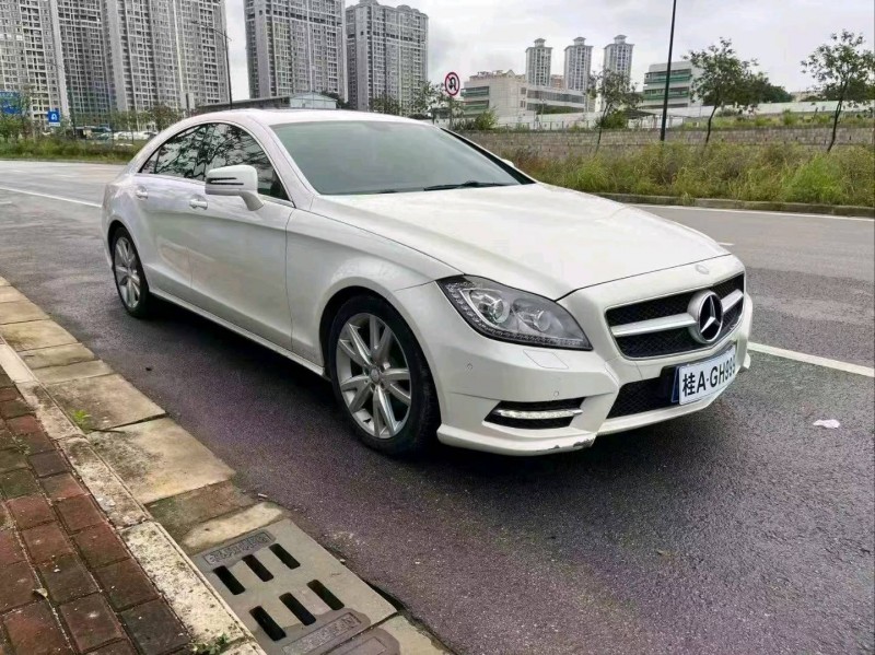 南宁14年奔驰CLS3