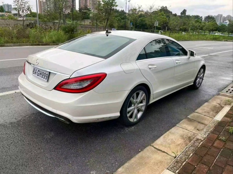 南宁14年奔驰CLS9