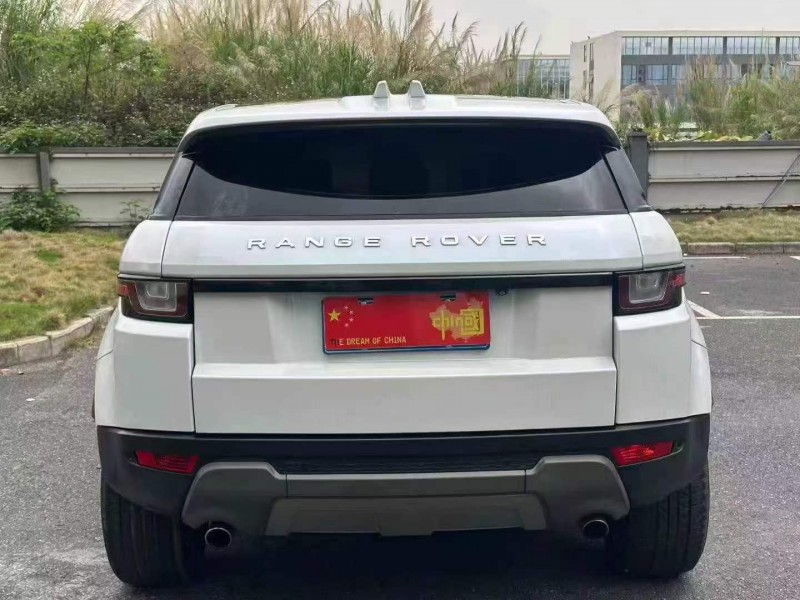 广州18年路虎极光5