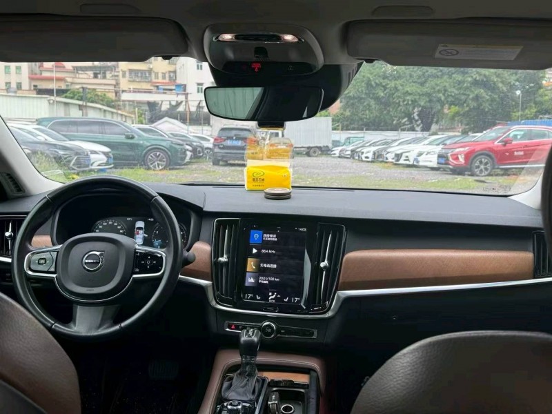 广州20年沃尔沃S907