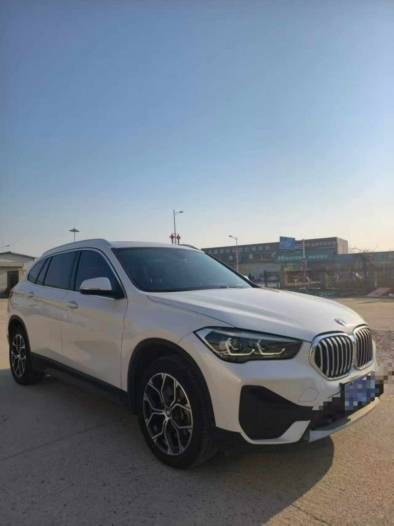 保定23年宝马X13
