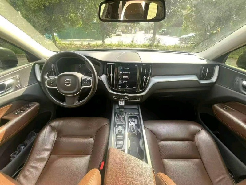 襄阳19年沃尔沃XC608