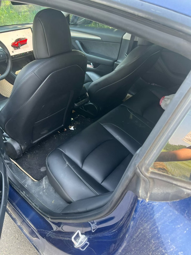连云港22年特斯拉MODEL 35