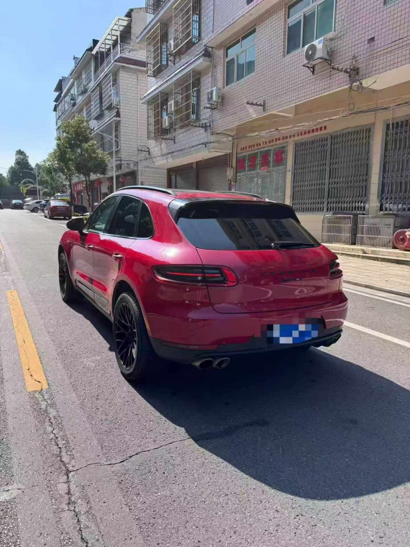邵阳18年保时捷Macan8