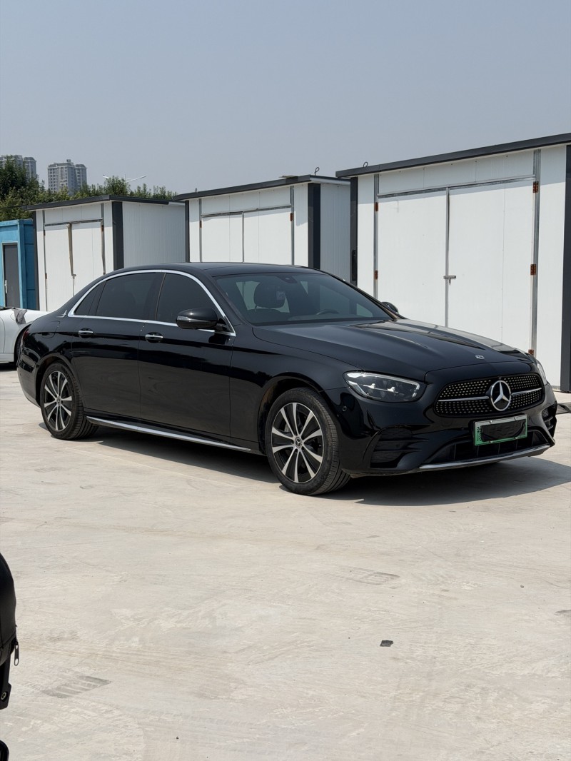 新乡22年奔驰E2