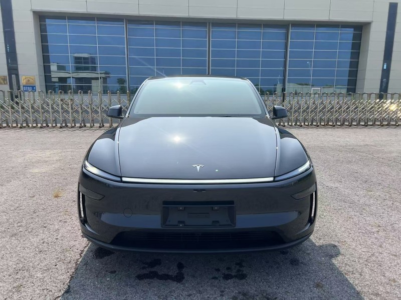 盐城25年特斯拉MODEL Y1