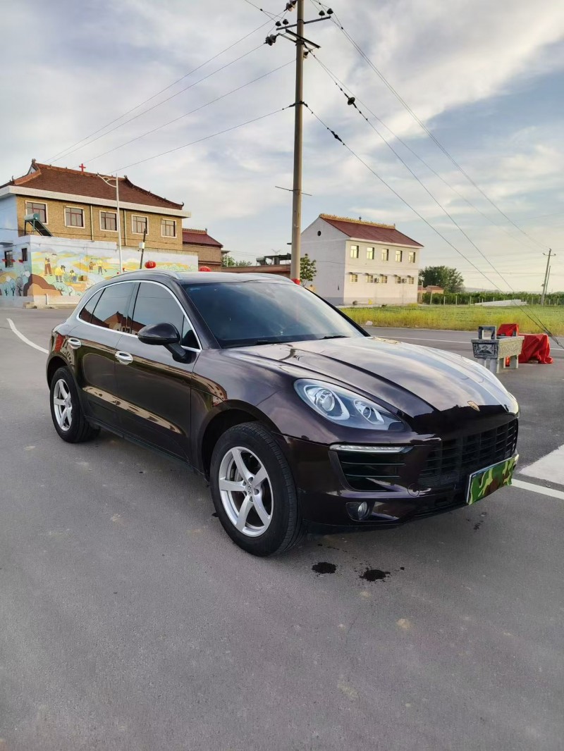 运城16年保时捷Macan2