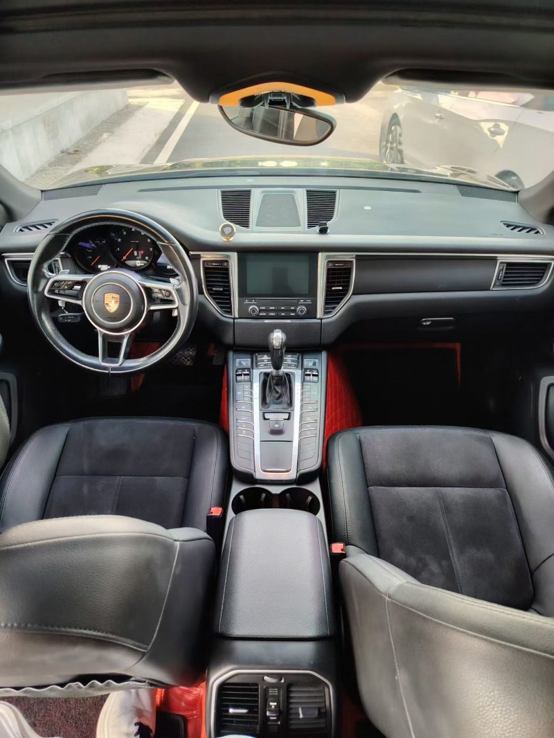 运城16年保时捷Macan6