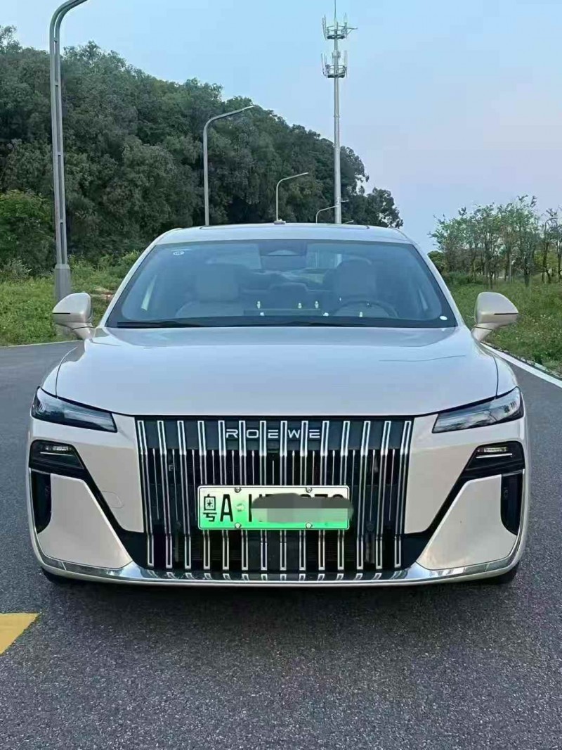 汕头26年荣威D71