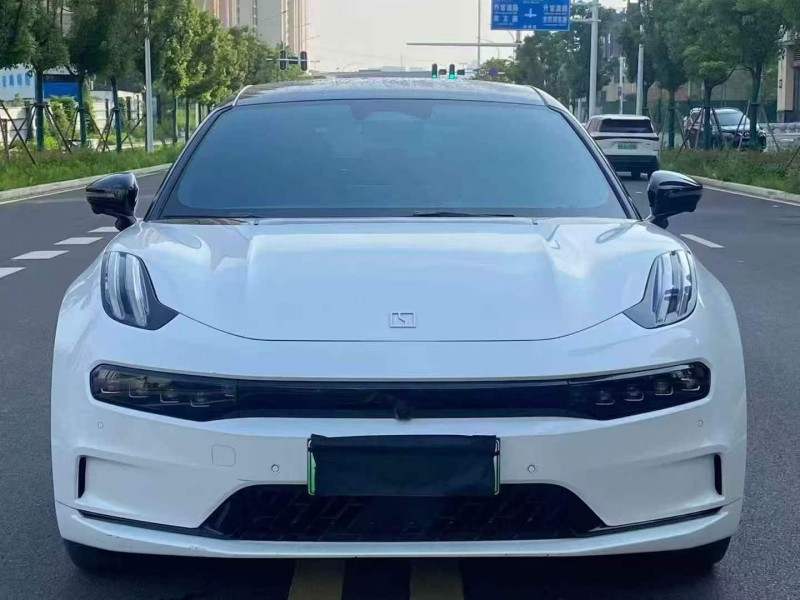 宜昌23年极氪汽车0011