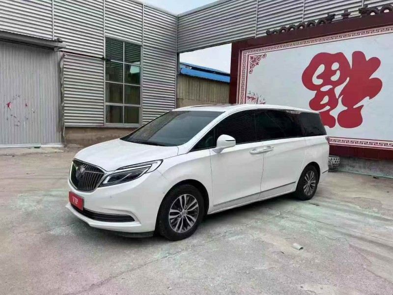 枣庄19年别克GL82