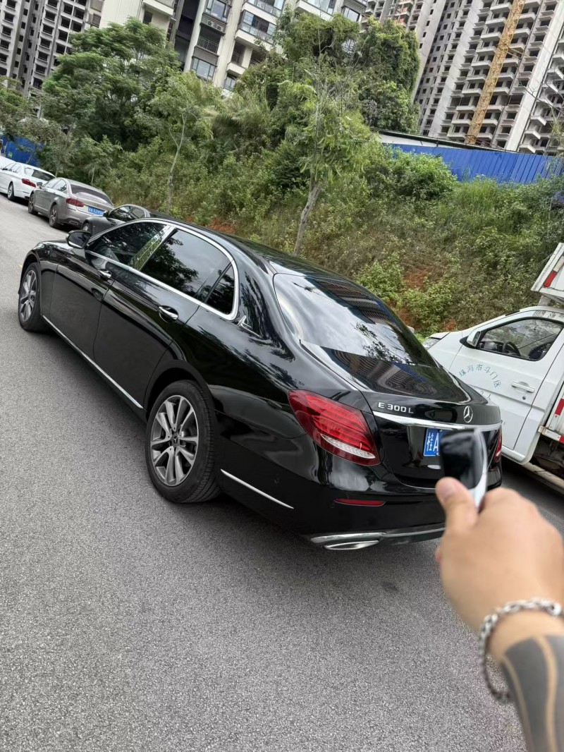 北海19年奔驰E3