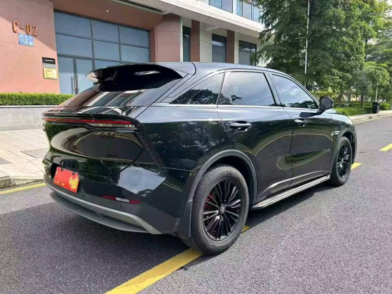 广州23年启辰大V8