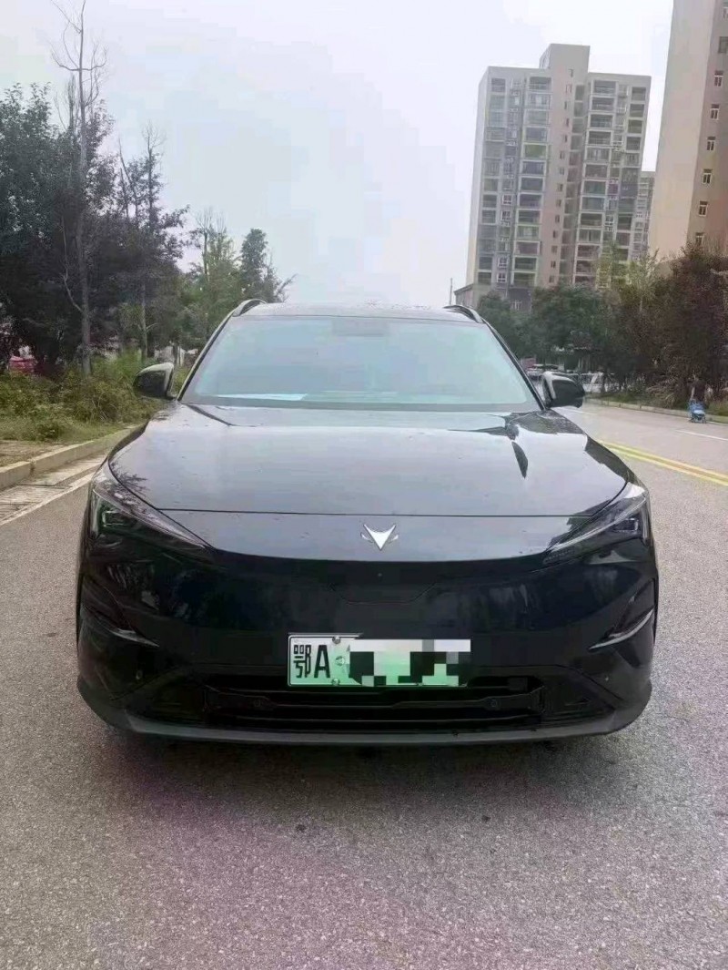 长沙25年极狐汽车阿尔法1