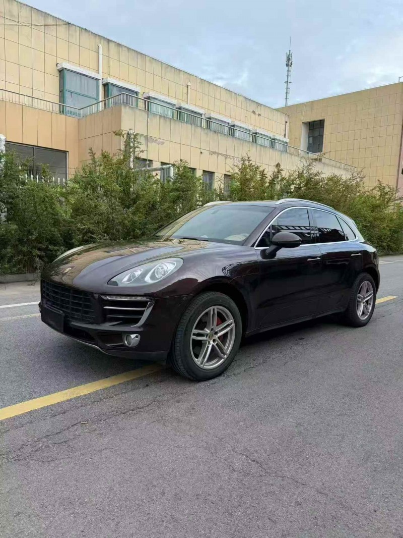 南通15年保时捷Macan2
