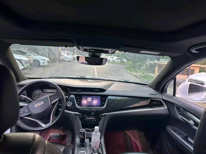安阳20年凯迪拉克XT67