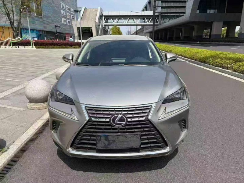 温州21年雷克萨斯NX1