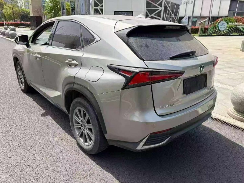 温州21年雷克萨斯NX7