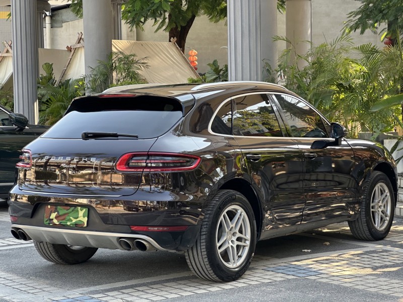 湛江17年保时捷Macan7
