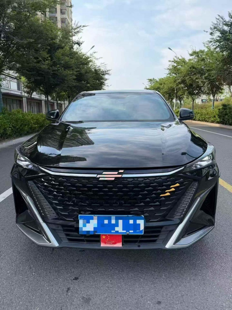 济宁23年长安汽车欧尚1